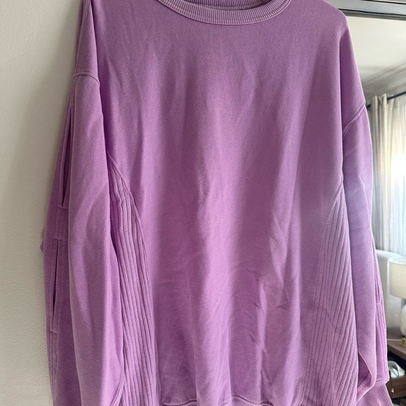 aerie Women’s Lavender Crewneck Pullover Sweater - Picture 4 of 4